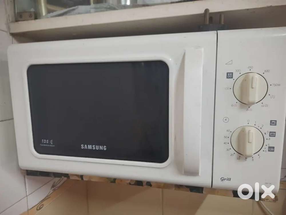 Microwave Oven for sale