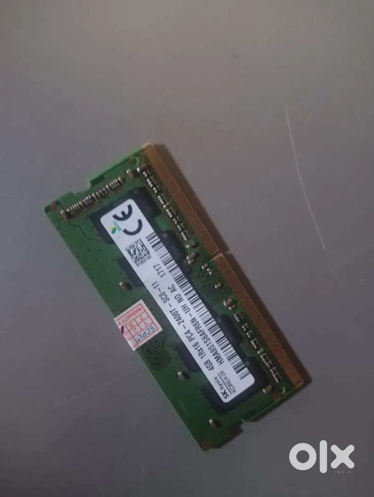 Hynix P SERIES DDR4 4 GB (Dual Channel) Laptop SDRAM (HMA451U6AFR8N)