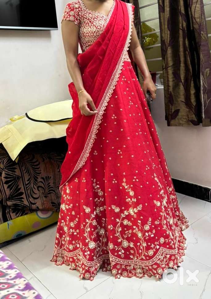 Designer Lehenga by Nea by Nikita Tiwari – Worn Only Once