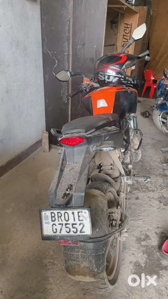 New tyra and single hand use