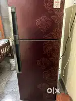 Whirlpool fridge 255 litre