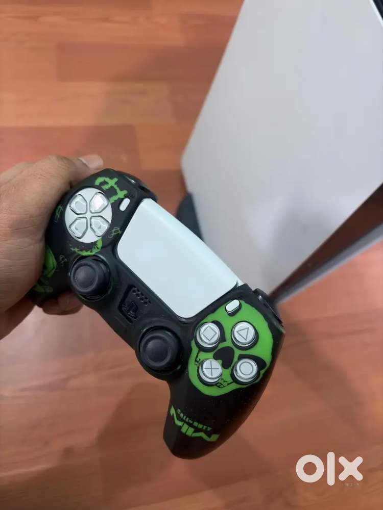 Sony Play station 5 (PS5) Disk version