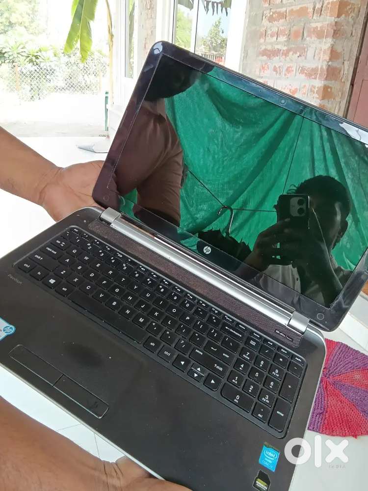 HP pavilion 14000