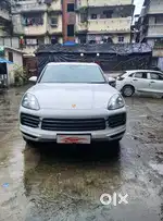 Porsche Cayenne Base, 2022, Petrol