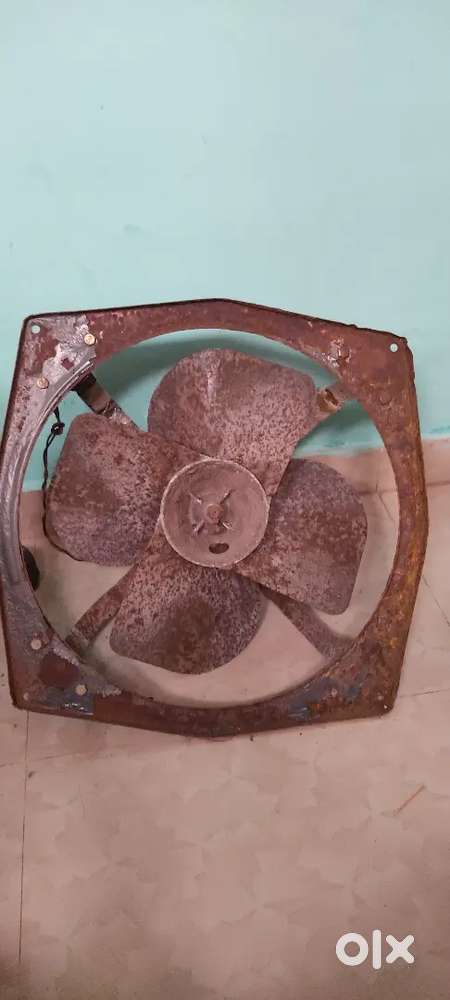 18 inch exhaust fan