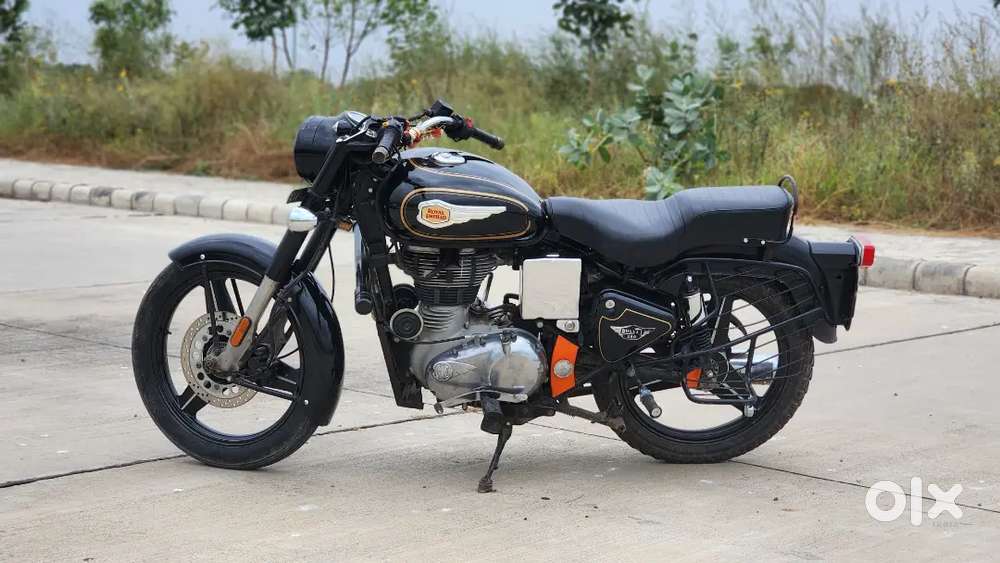 Standard bullet 350 (2021) hight demand bike.