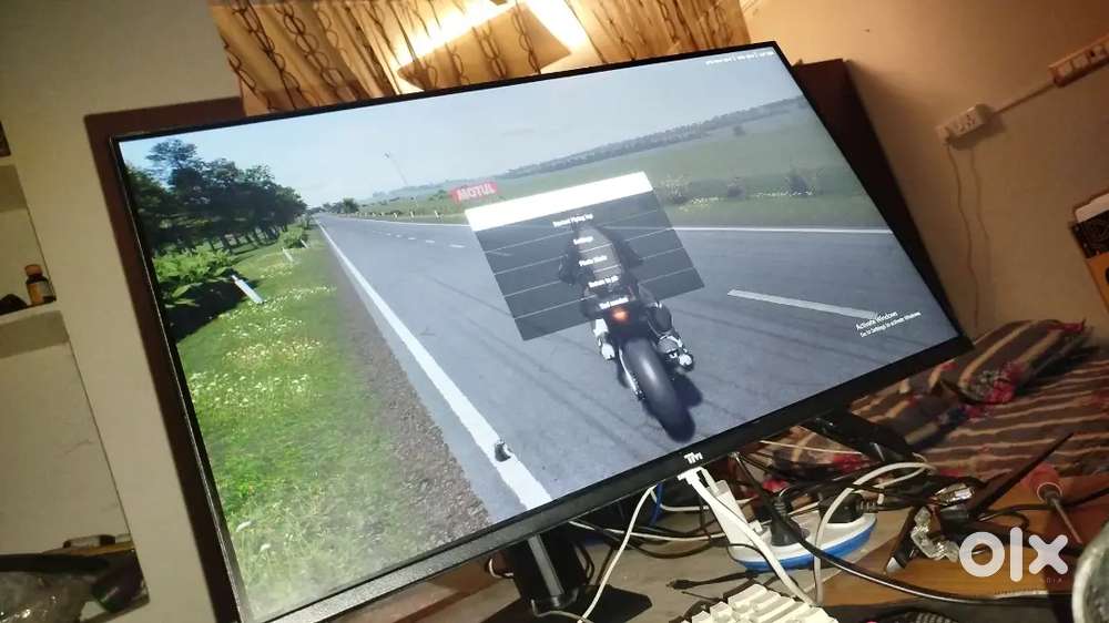 ARM FREE! 27in 120-165Hz FHD 1ms gaming monitor w AMD freesync, HDR