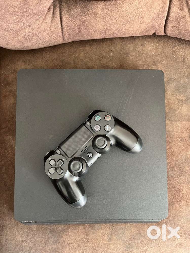 PS4 SLIM 1TB AVAILABLE NO GAMES