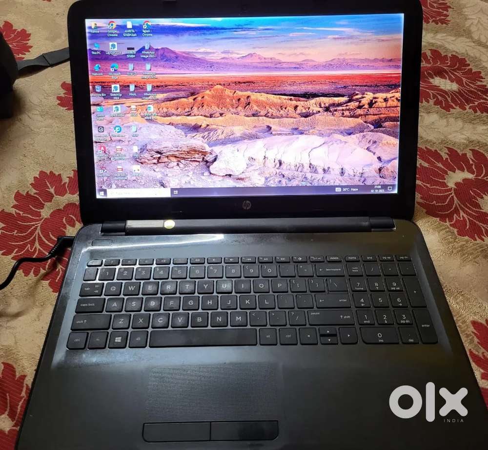 HP laptop 12gb/1.3TB i3 6th gen