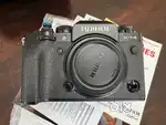 Used Fujifilm X-T4 26.1 MP Mirrorless Camera Black