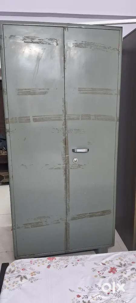 Steel Almirah