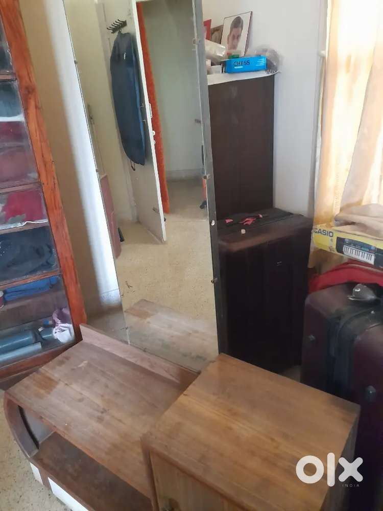 Dressing table  of teak wood