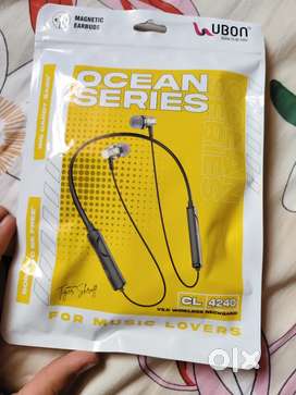 Headphones  Bluetooth
