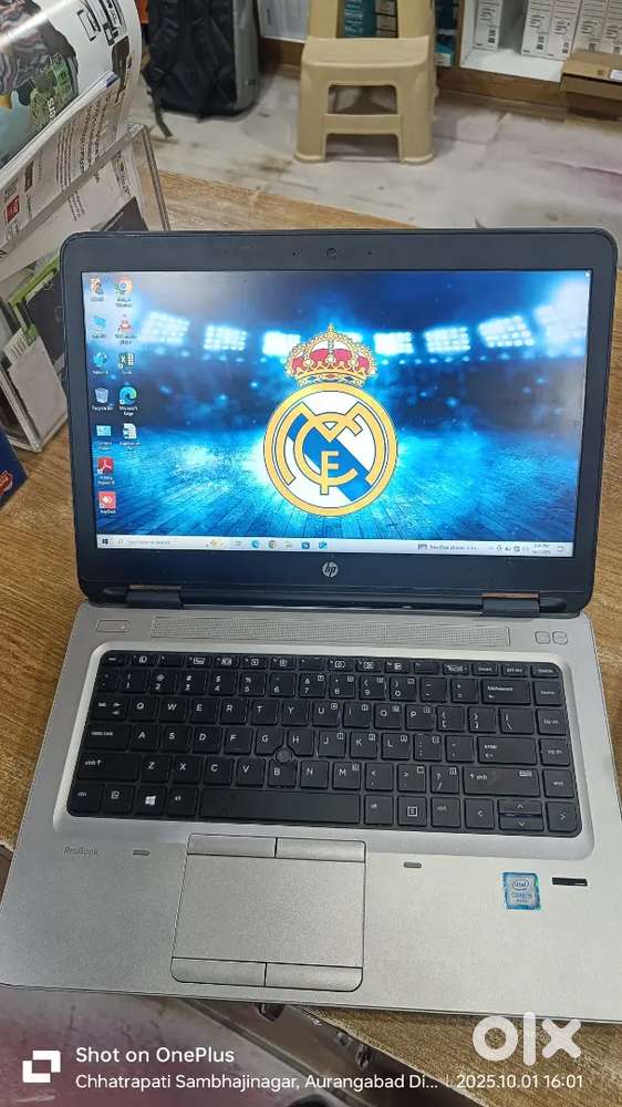 HP laptop I5 6th Gen and boat earbuds & noise smart watch sell