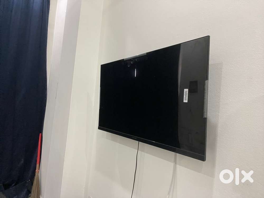 Samsung TV 43 inches