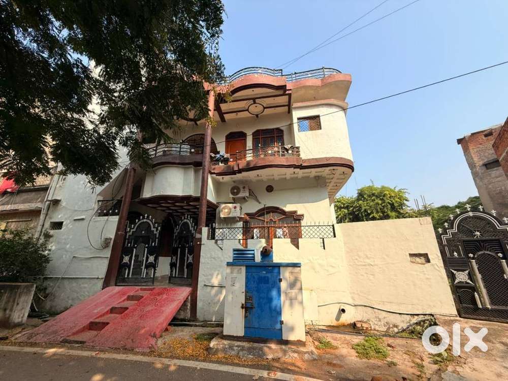 8 BHK Independent House/Villa for Sale in Veerangna Nagar,Jhansi