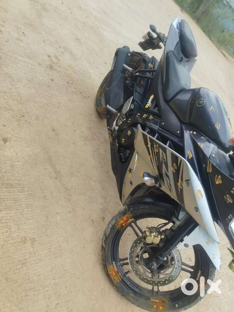 Complete showroom track money problem