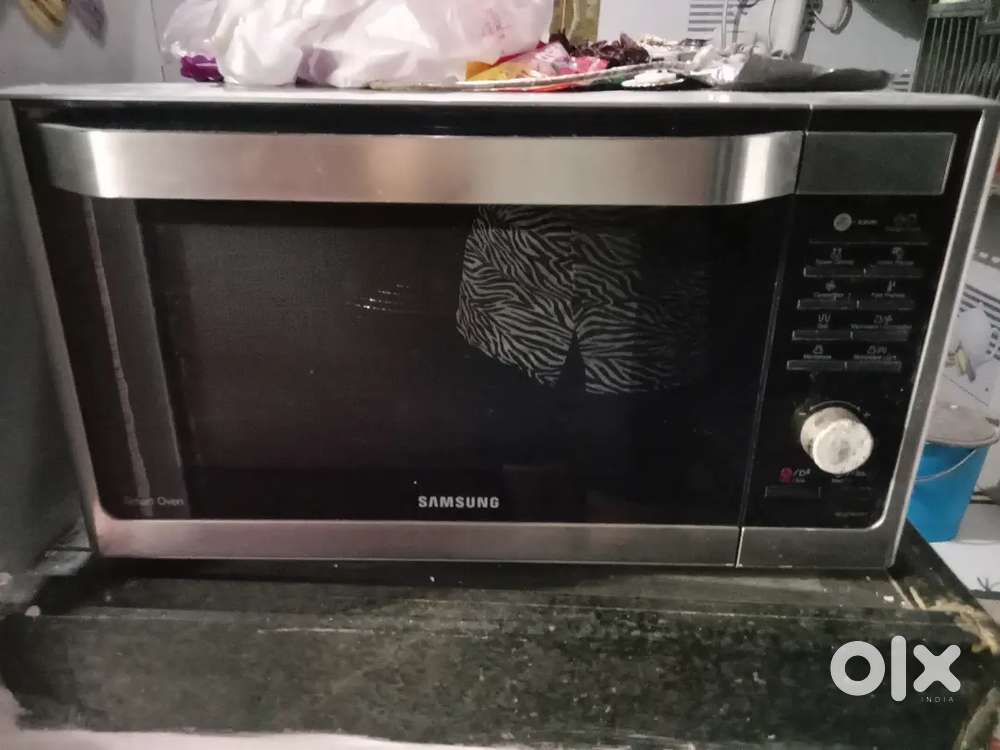 Microwave oven