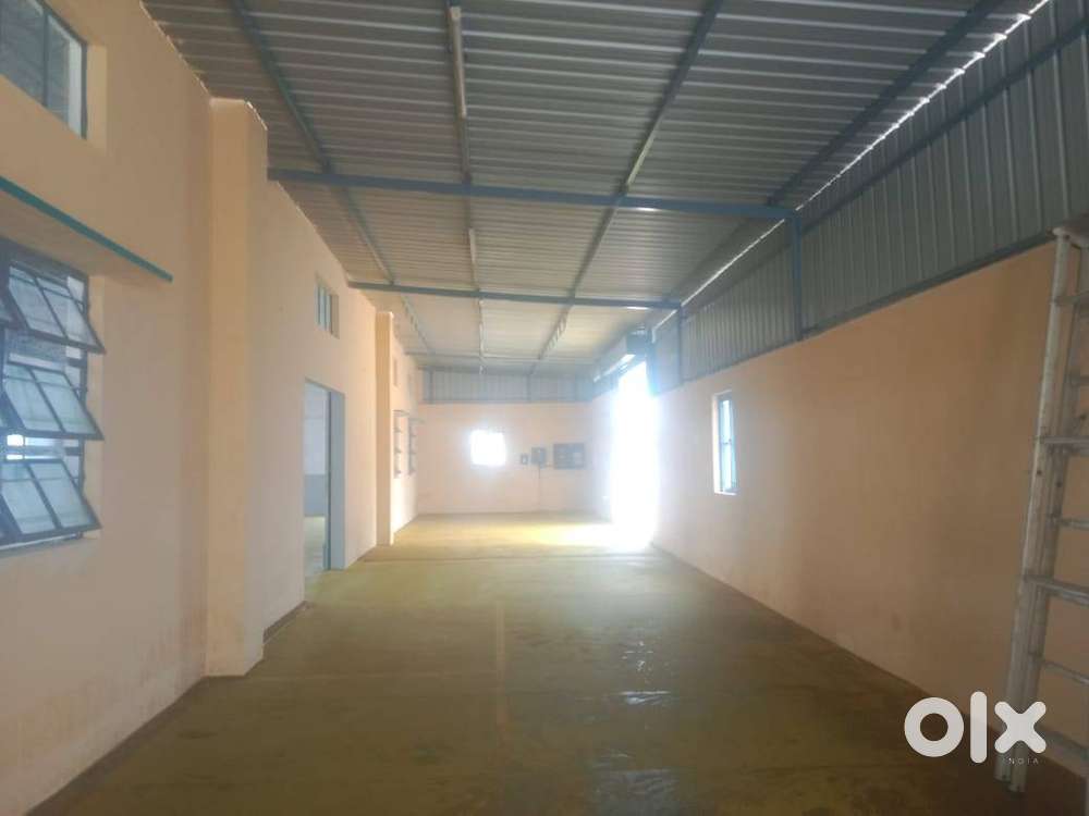 5300sqft Vadamadurai Godown space Available