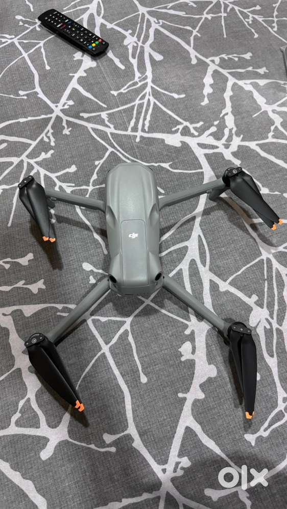 Urgent sale 2 days old Dji Air 3S