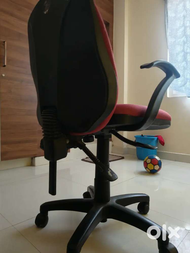 Computer chair