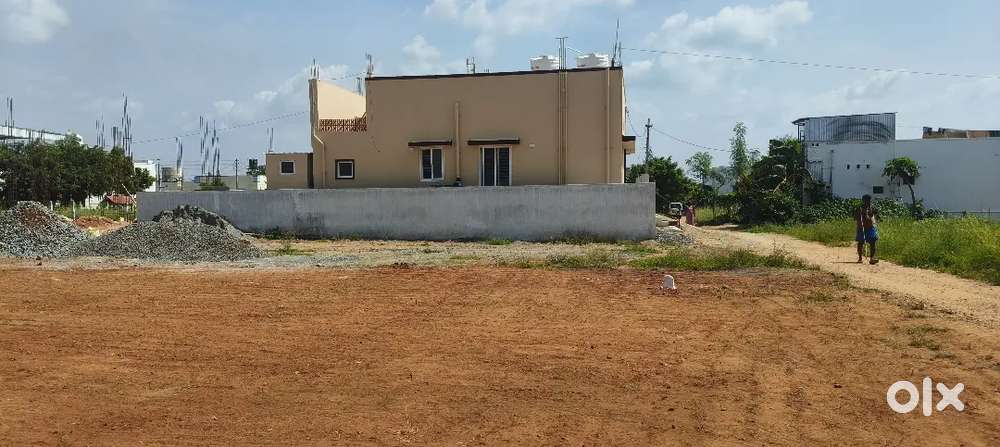 DTCP RESIDENTIAL PLOTS FOR SALE @ARASUR NEAR YELLOW TRAIN SCHOOL