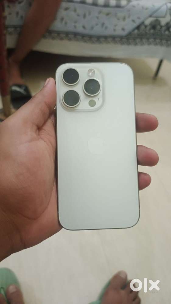 15 pro white color 128 gb usa variant
