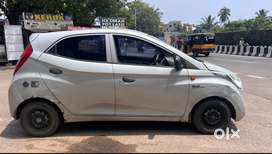 Hyundai EON 2012 Petrol Well Maintained