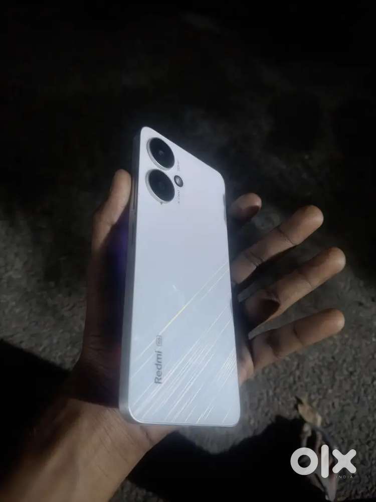 Redmi 13C 5g (6GB RAM 128)
