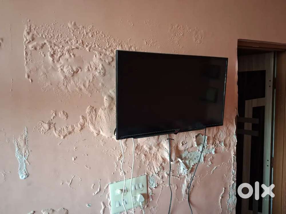Sharp tv best condition