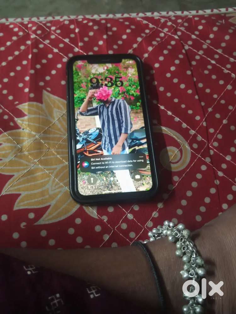 Iphone 11 good condition