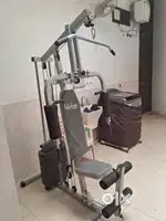 Weight lifting machine