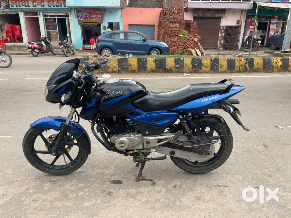 Bajaj pulsar  self