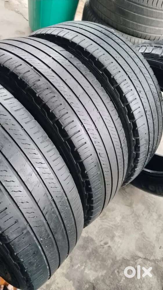 215/65/R16 michlin tyres