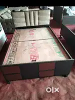 Fancy kushan wala bed second bhai programn
