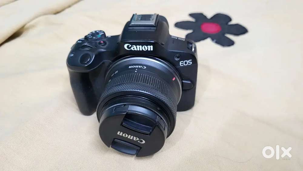 Canon R50 Mint condition