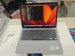 Macbook Air M1 (8GB/256gb) with full kit