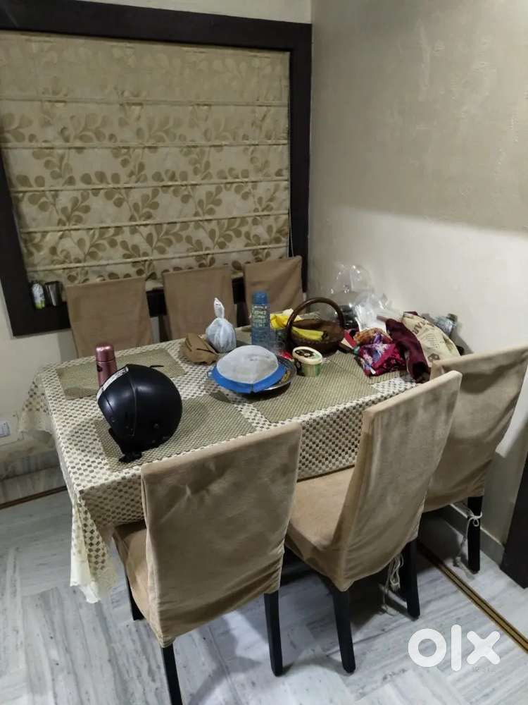 Dinning table