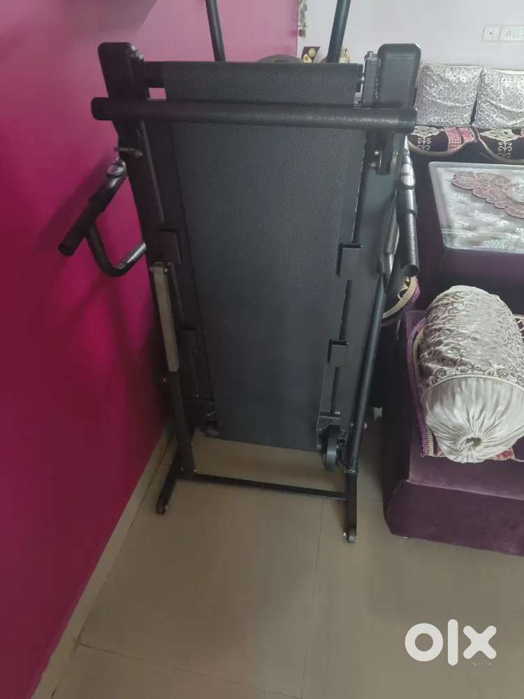 Manual treadmill