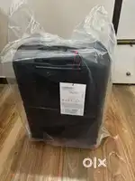 American Tourister Cabin Bag / Trolley / Suitecase