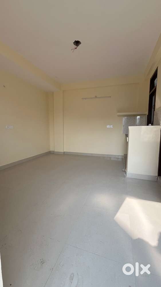 One Room-Set for Rent in Sarita Vihar