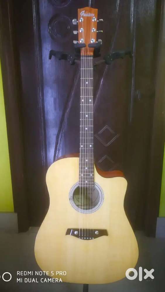 Acoustic Guitar