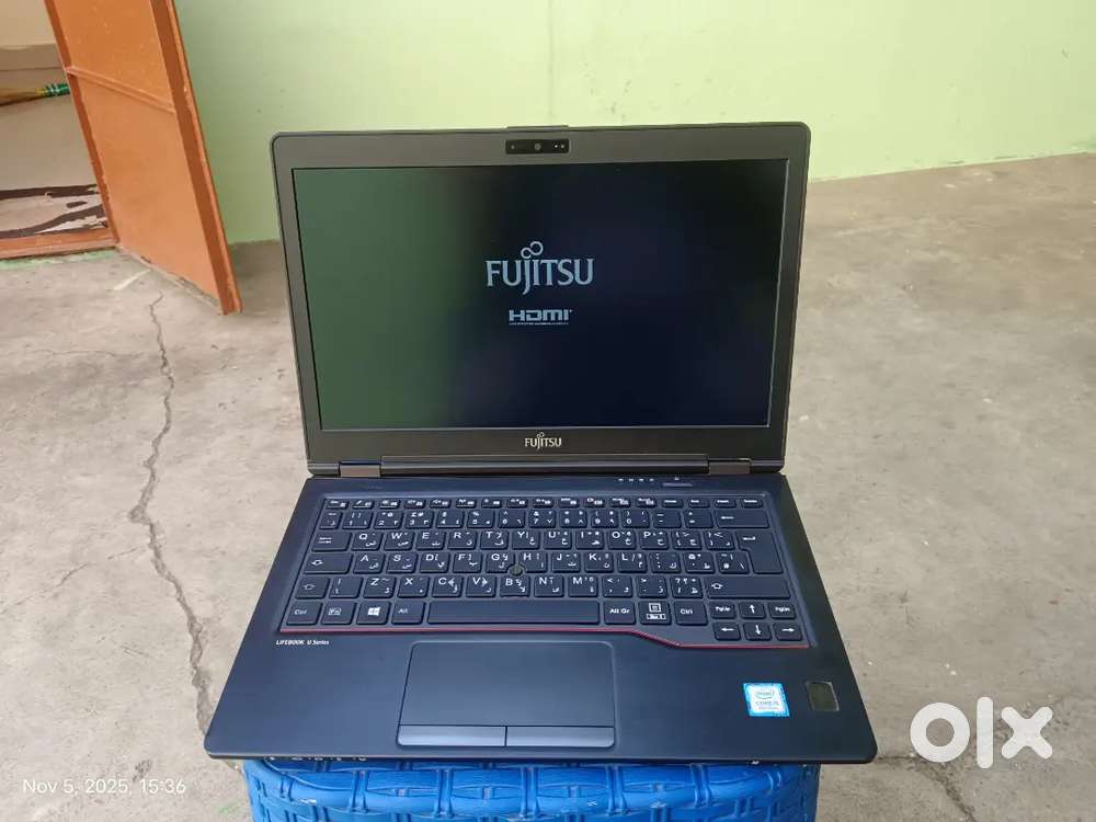 FUJITSU Laptop LIFEBOOK U Series / 16Gb Ram