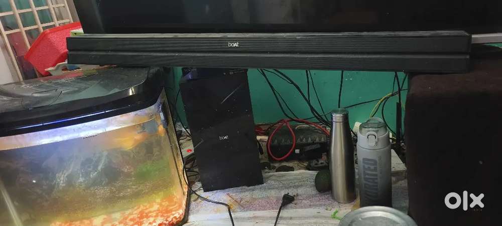 Boat  2.1 sound bar 2000