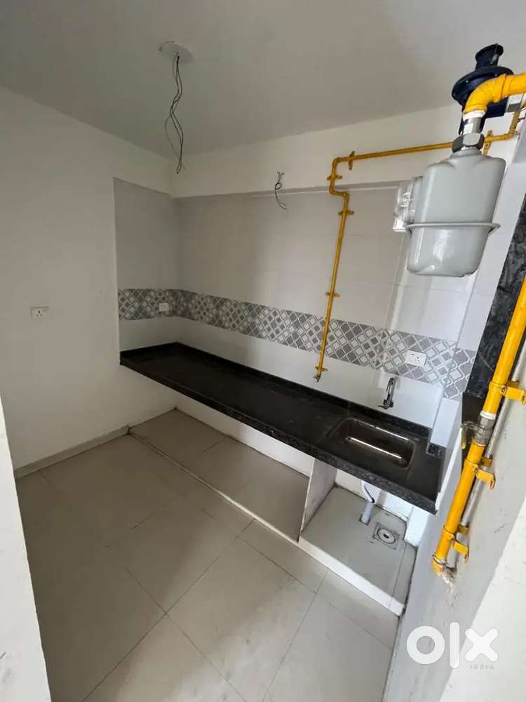 Unfurnished new 1BHK flat available for rent