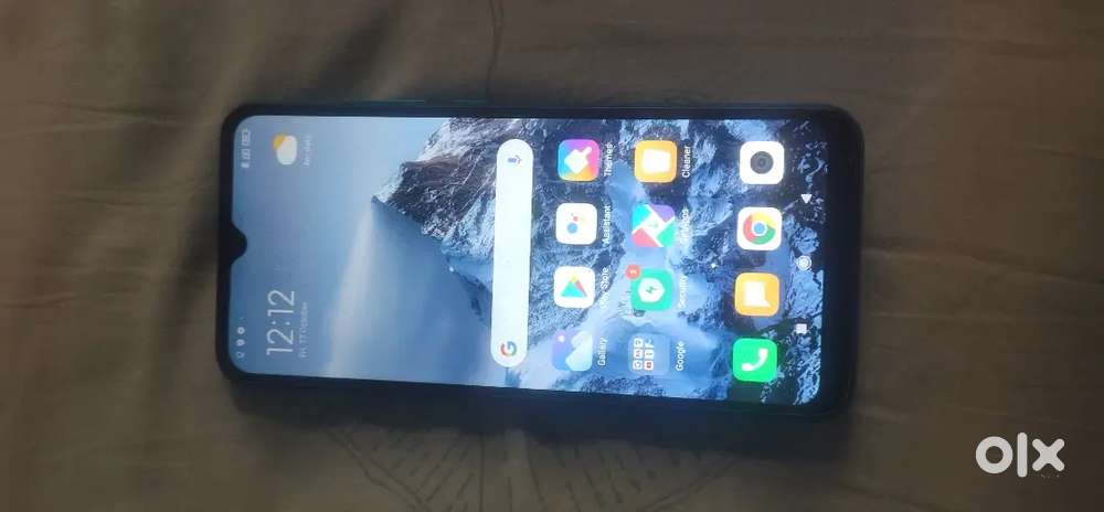 Selling Redmi 9A in good condition 4gb 64gb