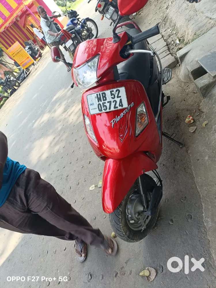 HERO HONDA PLEASURE (2013 MODEL)