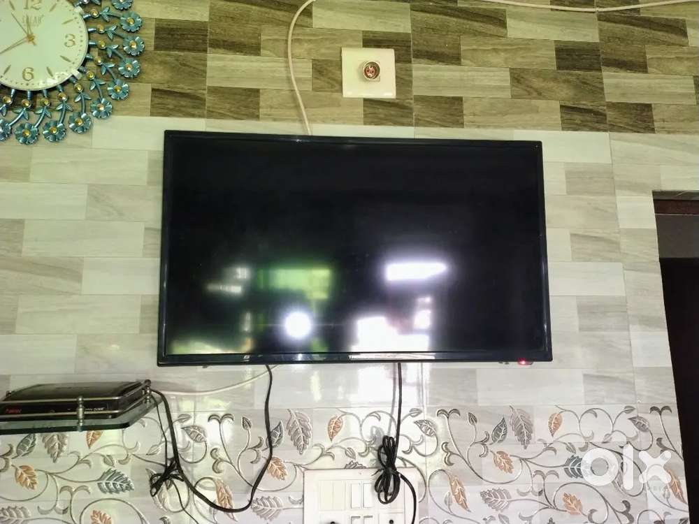 Thomas smart led tv 32 inch