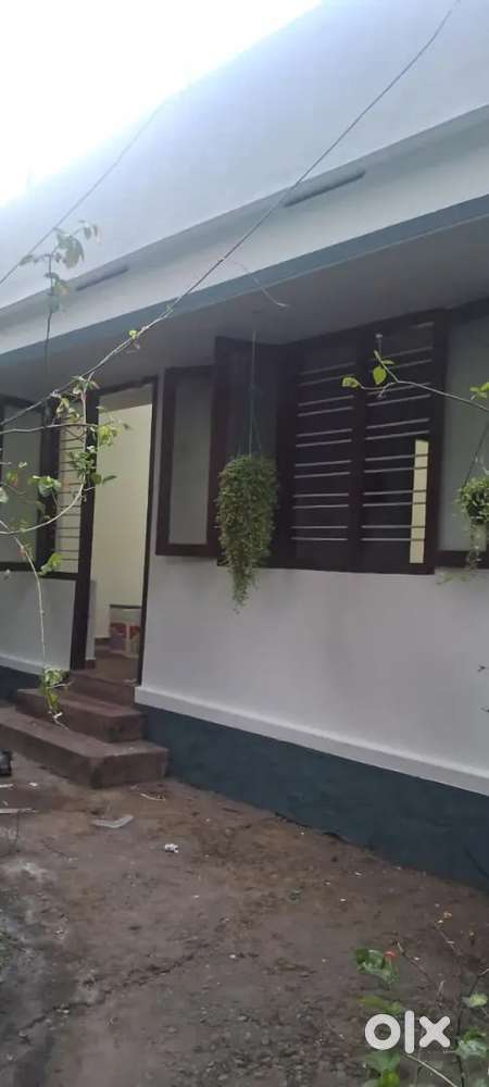 House for sale at trivandrum in poozhikunnu