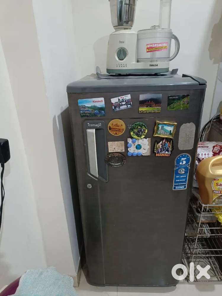 Single door fridge